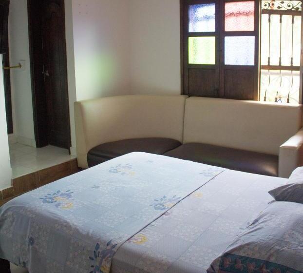 اتاق لوکس, Posada El Abuelo