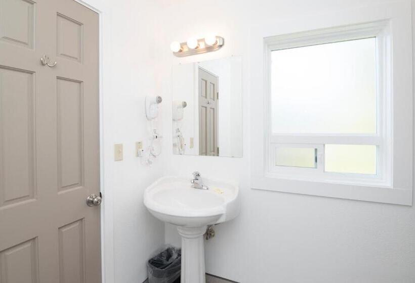 Quarto Familiar, Capitol Hill Motel