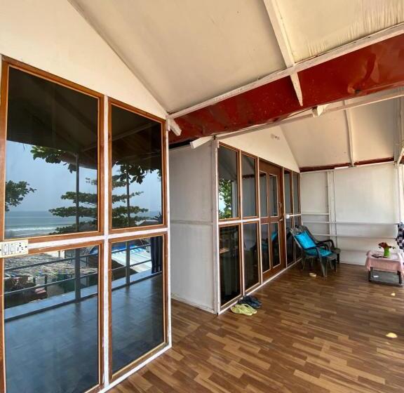 디럭스 룸 바다 전망, Omkar Beach Bungalow
