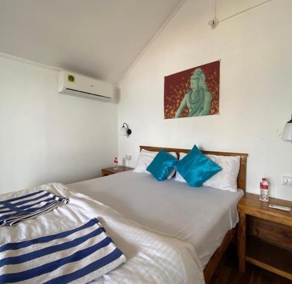디럭스 룸 바다 전망, Omkar Beach Bungalow
