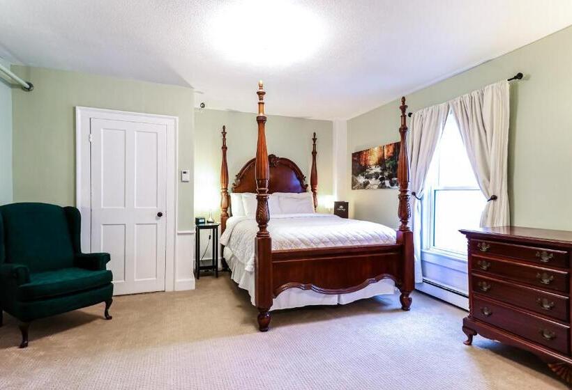 Номер Superior, The New London Inn