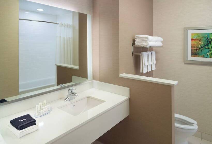 Люкс Вид на Горы, Fairfield Inn & Suites By Marriott Hendersonville Flat Rock
