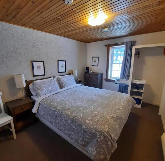Standard room with outdoor bath, Auberge Schweizer