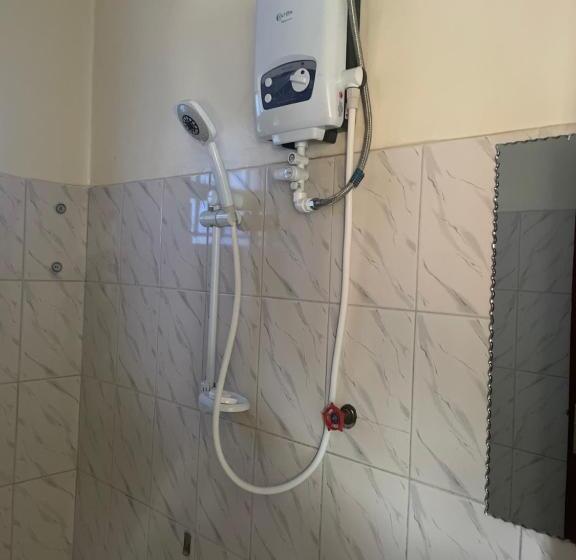 اتاق لوکس, Suba Motel