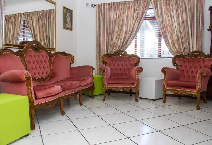 Апартаменты 3 Спальни, De Helling Self Catering
