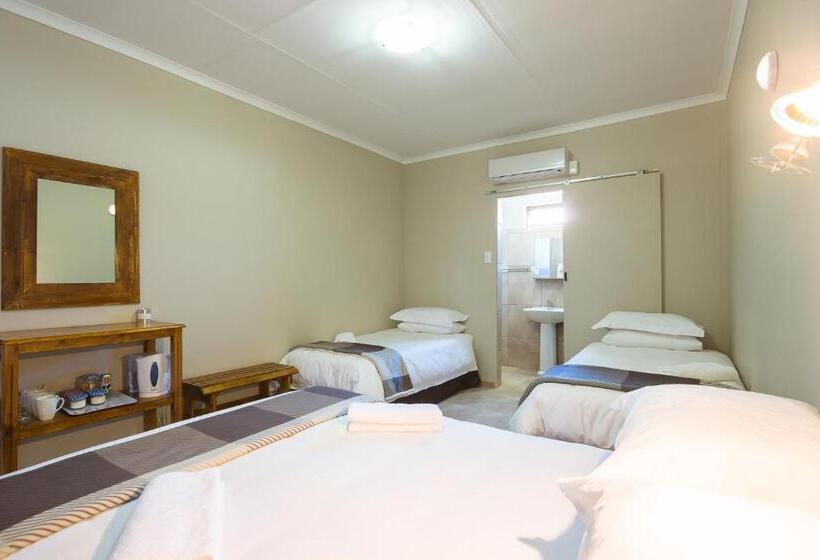Четырехместный Номер Стандарт, Hazeldene Accommodation