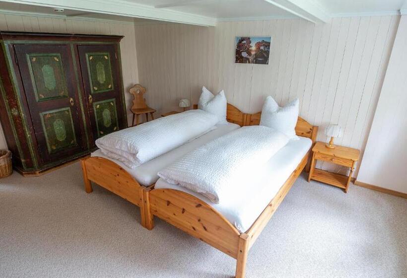 اتاق استاندارد با سرویس بهداشتی مشترک, Ferienhotel Idyll Gais