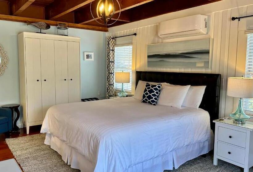 스위트 킹사이즈 침대, Dragonfly Guest House
