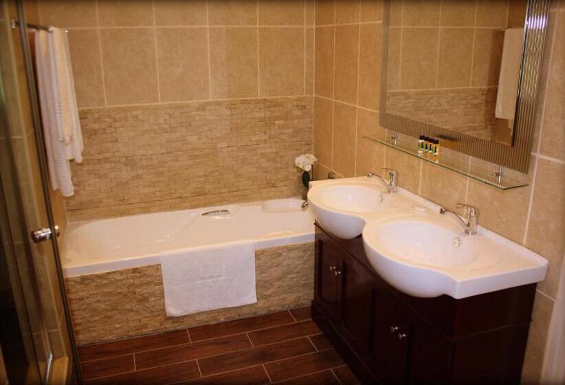سوییت خانوادگی, Krith Guest House