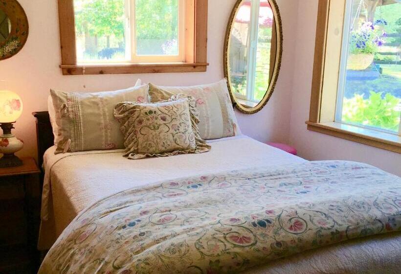 Дом 1 Спальня, Bond Ranch Retreat