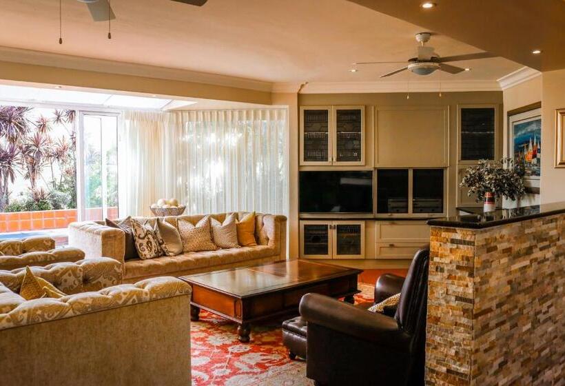 Дом 3 Спальни, Erinvale Garden Cottage