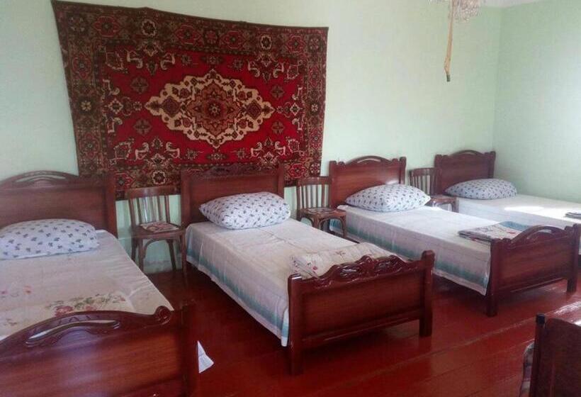 تختخواب در اتاق مشترک, B&b Edem