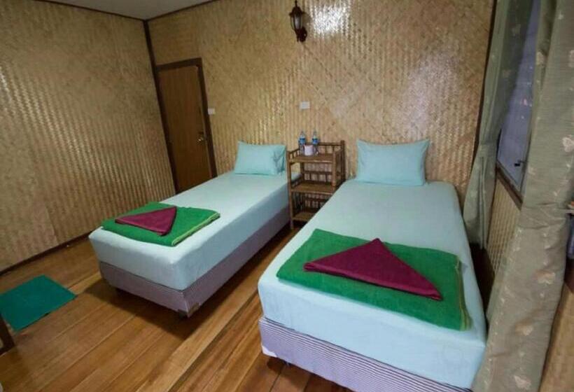 스탠다드 룸 강 전망, Vn Guesthouse
