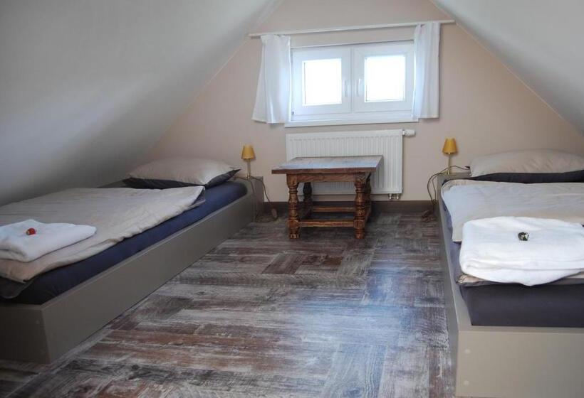 Студия Стандарт, Bnb Comfort Guesthouse Olten   Lostorf