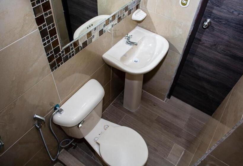 Quarto Basic, Suites Fullhouse
