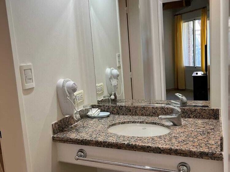 Апартаменты 1 Спальня, Los Robles Apart
