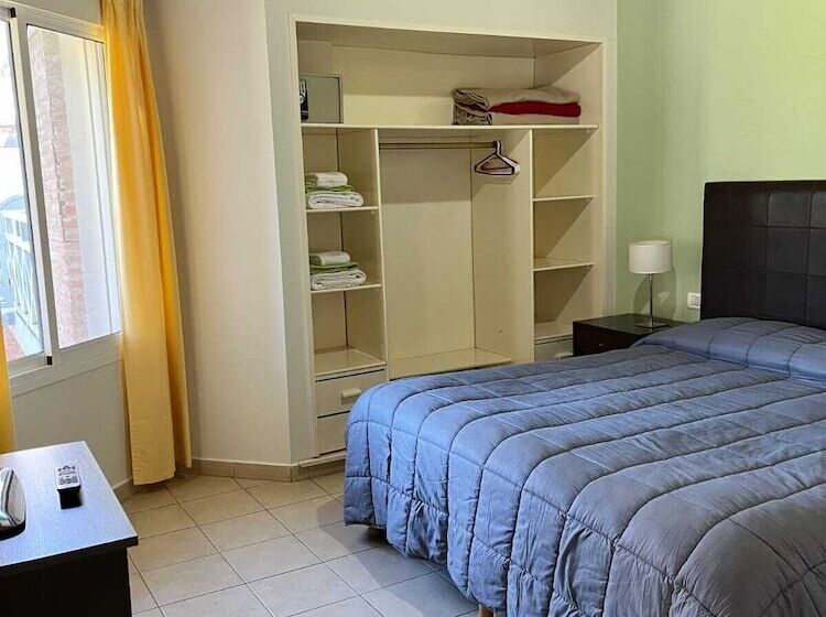Апартаменты 1 Спальня, Los Robles Apart