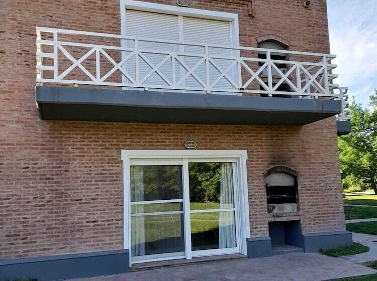 Апартаменты 1 Спальня, Los Robles Apart