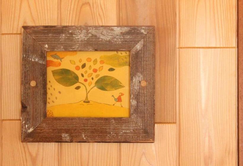 Номер Стандарт с Балконом, Katsuo Guest House