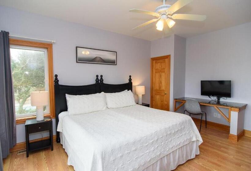 Номер Deluxe Вид на Море, The Inn On Pamlico Sound