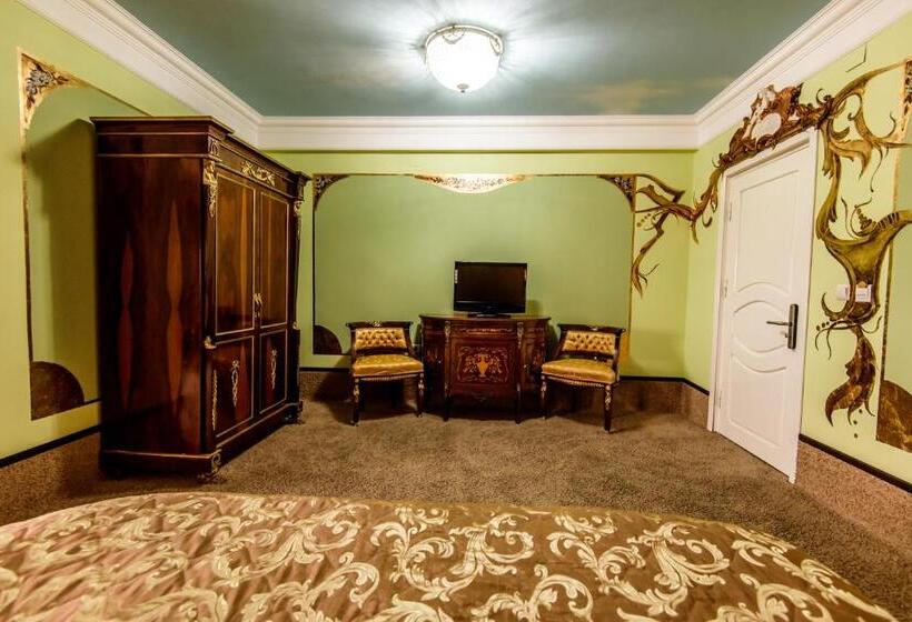 Номер Deluxe, Pensiunea Paradis