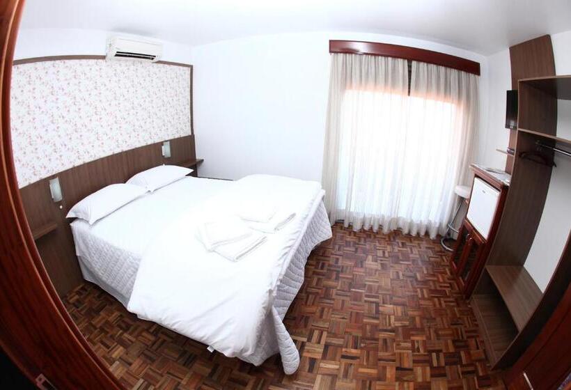 디럭스 스위트, Hospedaria Gãstehaus Enzian