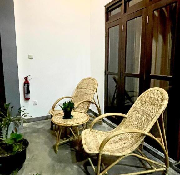 Трехместный Номер Стандарт Вид на Бассейн, Shan Star Weligama