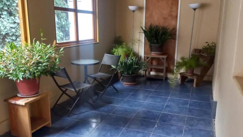 חדר סטנדרט לשלושה, Hostal Los Peñones