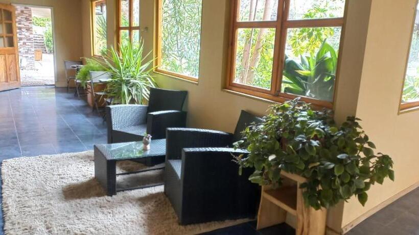 Трехместный Номер Базовый, Hostal Los Peñones