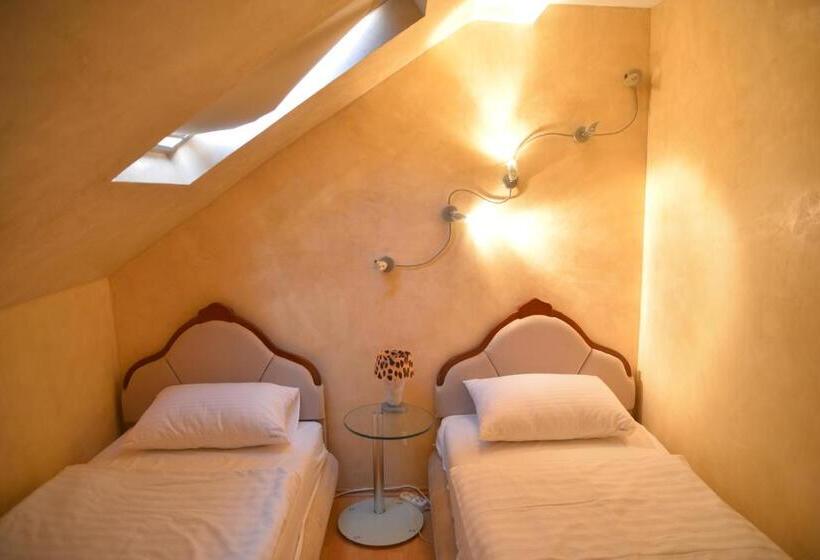 آپارتمان 1 خوابه, Vila Kristina