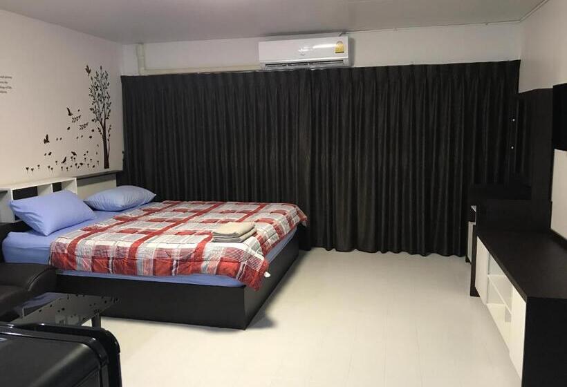 Апартаменты 2 Спальни, Muangthongthani Rental/khun Dan