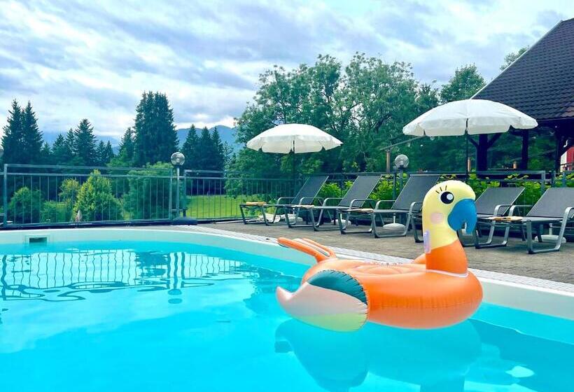 Номер Стандарт с Балконом, Sweet Cherry   Boutique & Guesthouse Tyrol