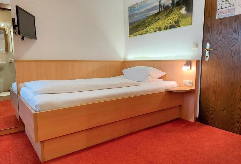 标准单人间, Gästehaus Ferk   Frühstückspension, Bed & Breakfast
