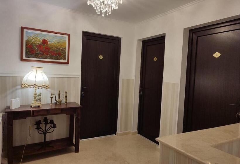 Номер Стандарт Трехместный, Casa Alina