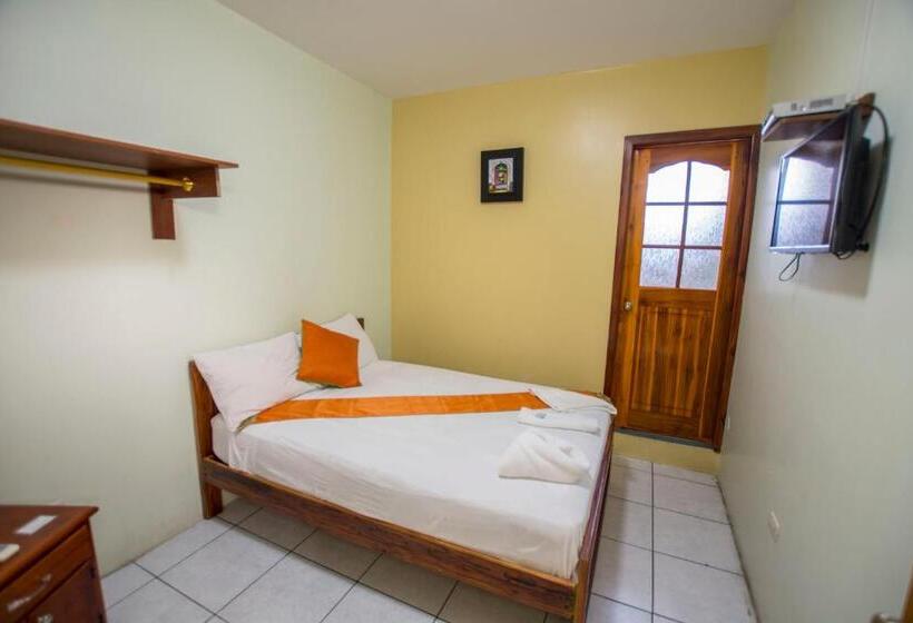 Номер Стандарт Индивидуальный, Hostal Andry