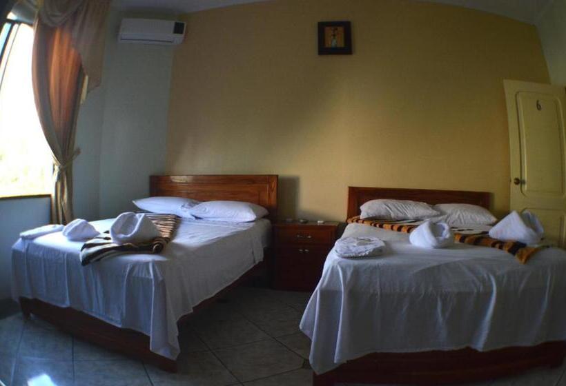 Quarto Estandar, Hostal Andry