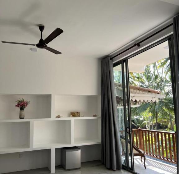 1 Bedroom Apartment Sea View, Galawatta Beach Resort