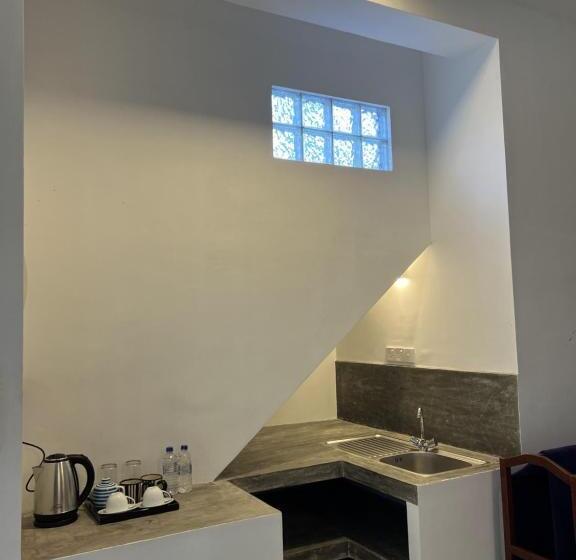 1 Bedroom Apartment Sea View, Galawatta Beach Resort