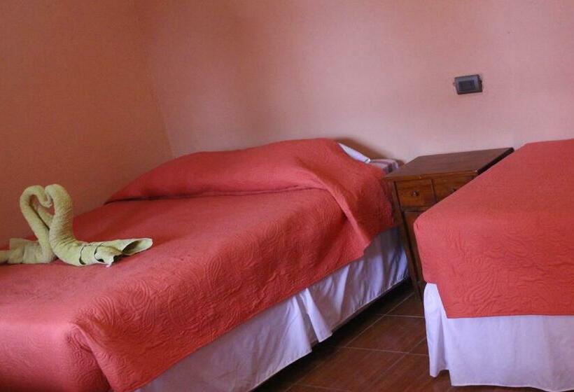 اتاق استاندارد, Hostal Tuyasto