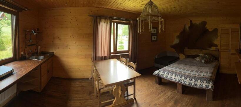 스탠다드 스튜디오 킹침대, Kozichky Guest House
