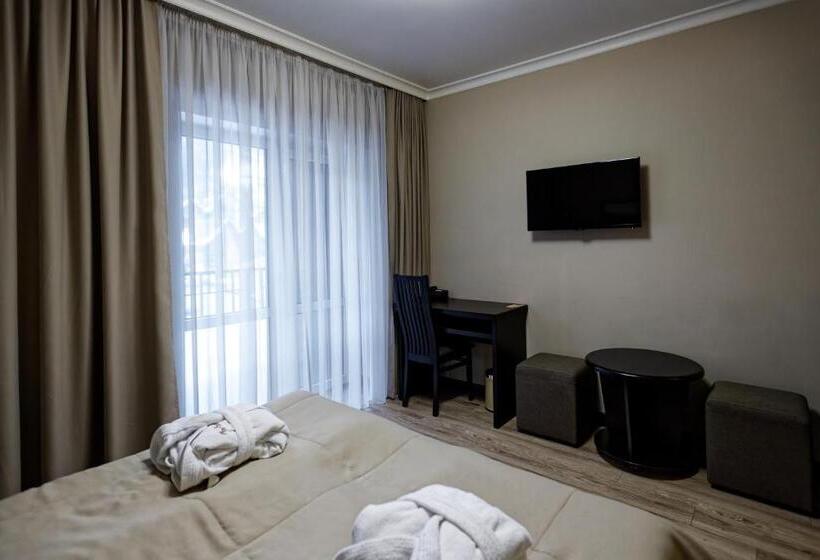 スタンダードルーム, Marmaros Apart Hotel & Spa