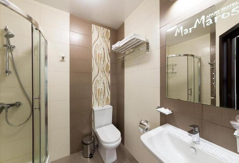 デラックスの４人部屋, Marmaros Apart Hotel & Spa