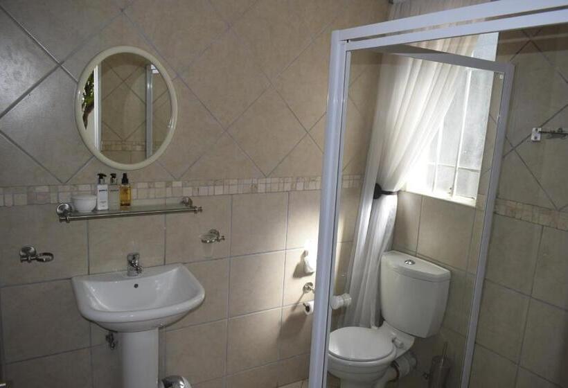 스탠다드 룸 가든 전망, Lala Nathi Guest House & Self Catering