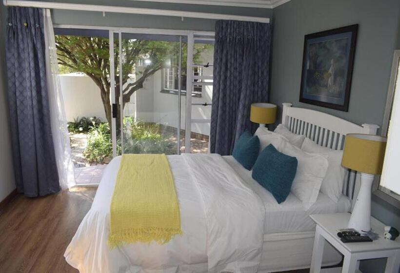 ガーデンビュースタンダードルーム, Lala Nathi Guest House & Self Catering