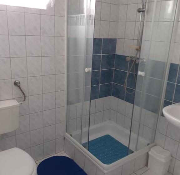 Номер Стандарт Трехместный, Hajnalka Vendégház