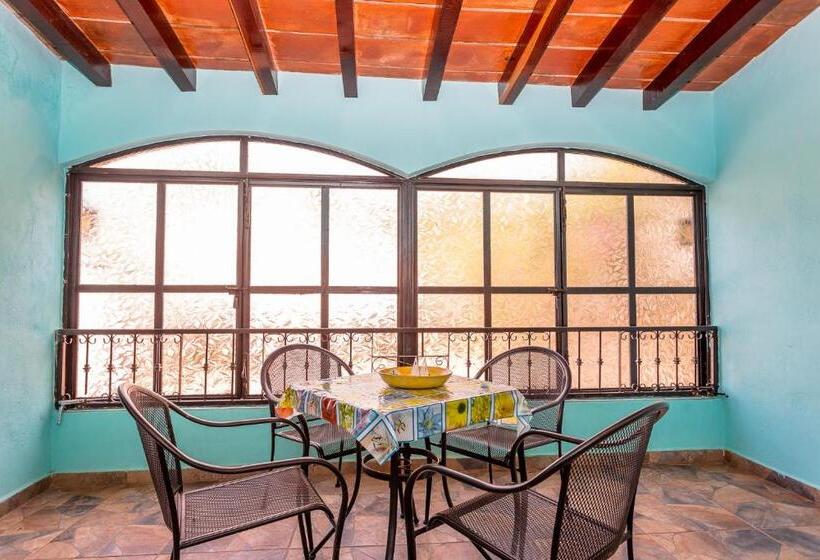 Quarto Quádruplo Estandar, Villa Celeste