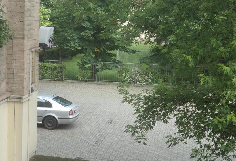 سوییت لوکس, Luxusni Apartmany Stodolni
