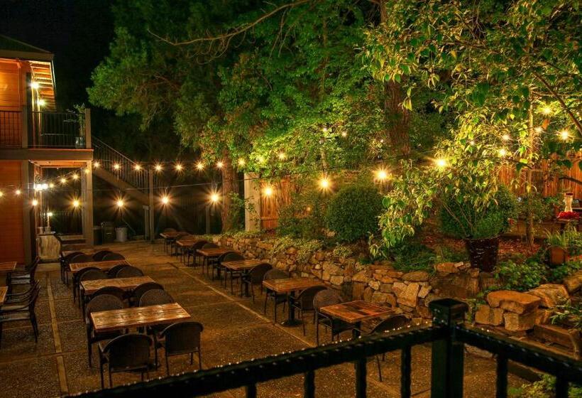 스탠다드 룸 2층 침대, The Groveland