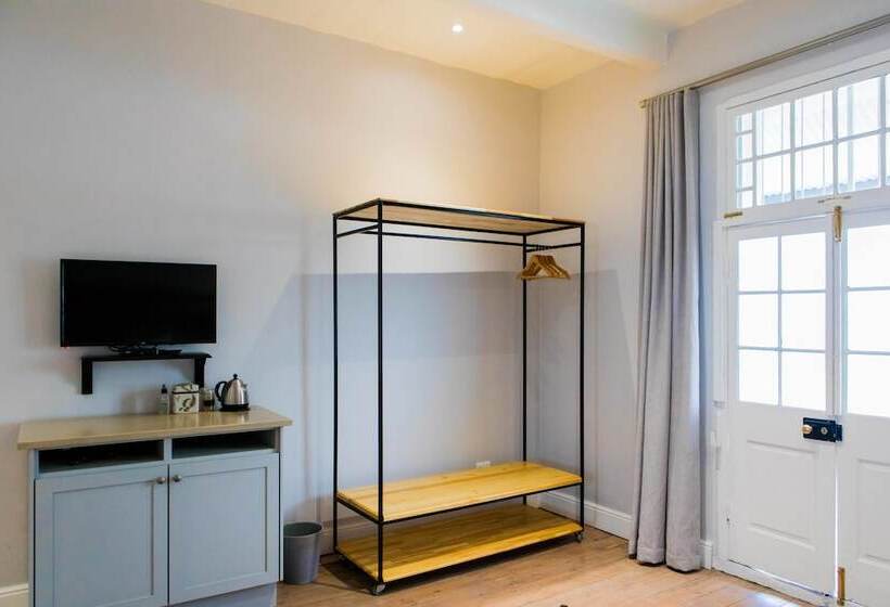 Трехместный Номер Deluxe, Elianthe Guesthouse