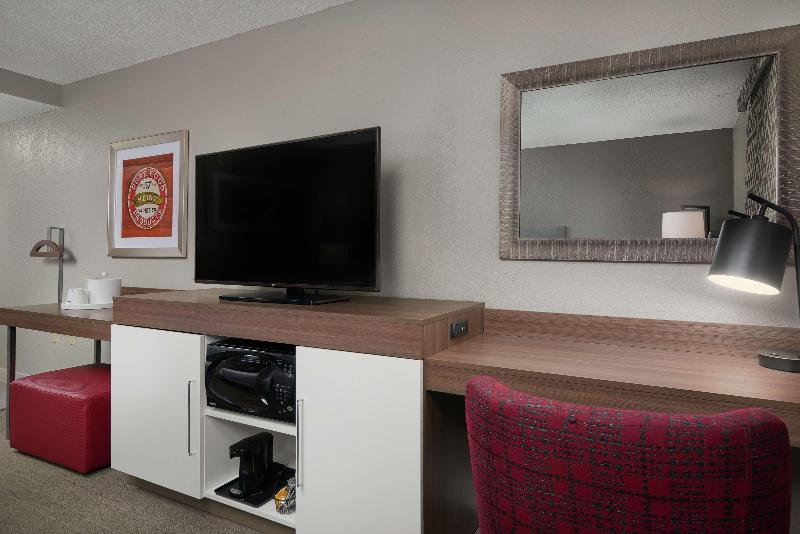 스탠다드 룸 킹사이즈 침대, Courtyard By Marriott Los Angeles Lax/hawthorne
